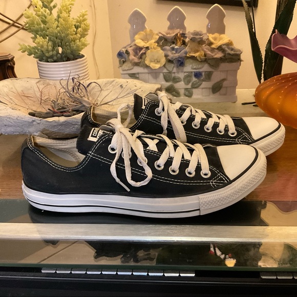 CONVERSE ALL STAR MENS LO CUT SNEAKERS 9